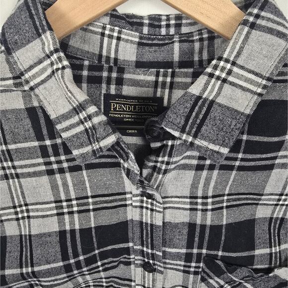 Pendleton Gray Cotton Flannel Shirt Size L – Plaid Button Down - Picture 3 of 4